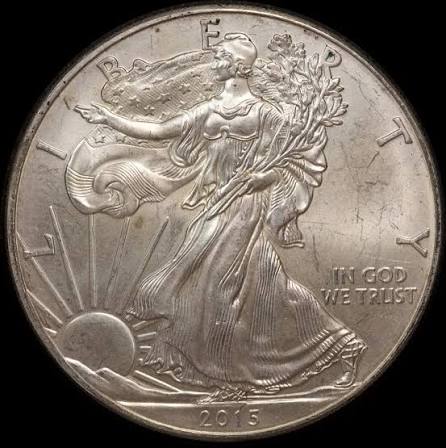 2015 American Silver Eagle obverse date showing shelf-like machine doubling on 2015 numerals and LIBERTY motto